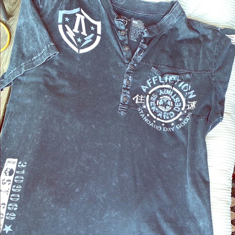 Men’s Affliction casual t-shirt